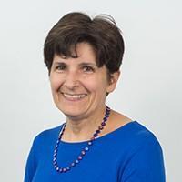 Dr Stephanie Borns-Weil